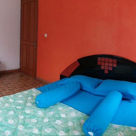 Homestay Triniti Lembang Pokoj fotografie