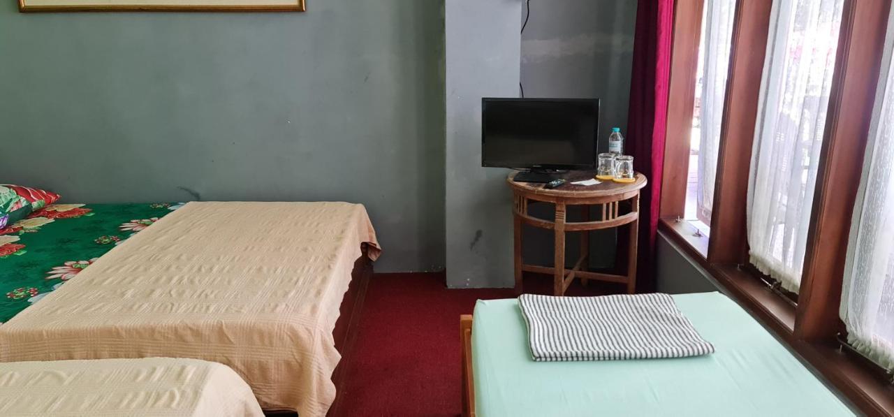 Homestay Triniti Lembang Exteriér fotografie