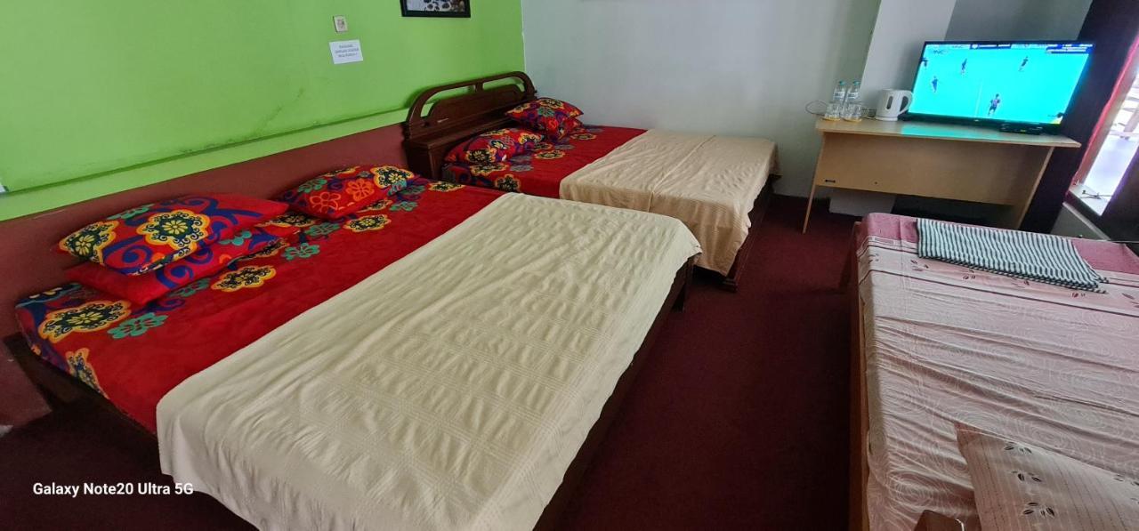 Homestay Triniti Lembang Exteriér fotografie