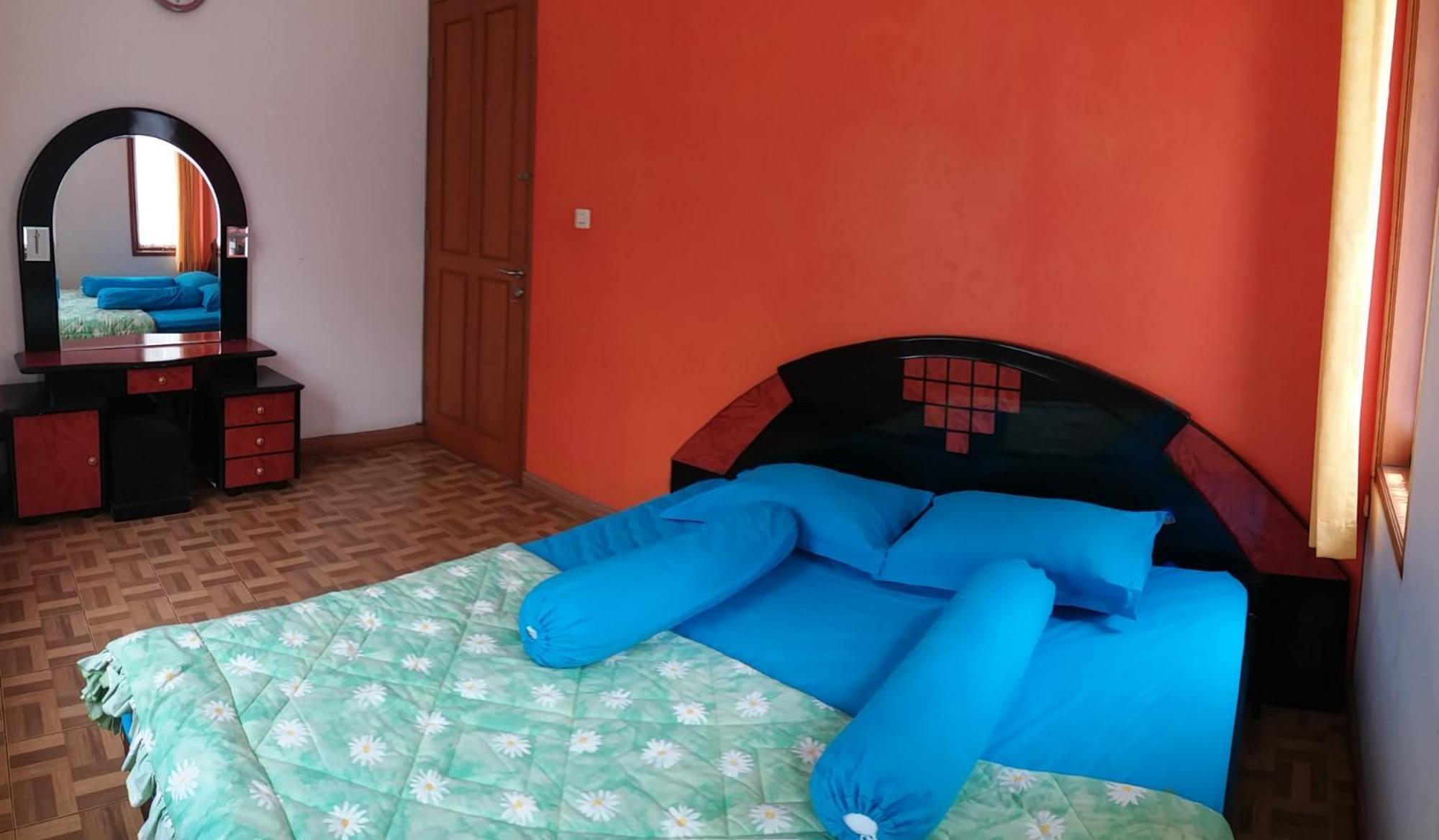 Homestay Triniti Lembang Pokoj fotografie