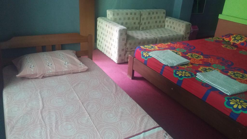 Homestay Triniti Lembang Exteriér fotografie