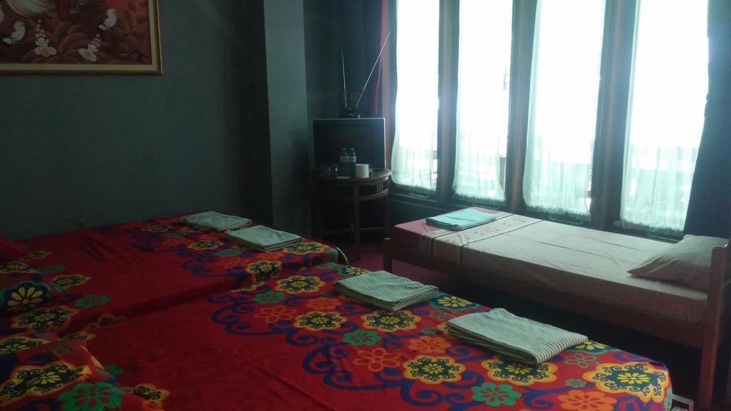 Homestay Triniti Lembang Exteriér fotografie
